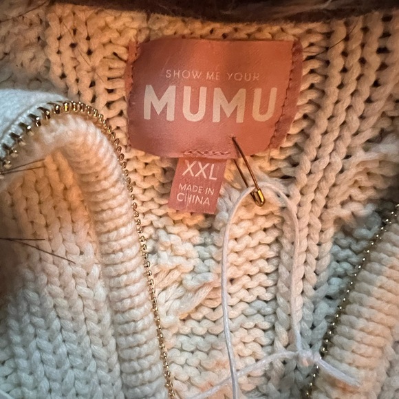 Brand new Show me your MuMu sweater - Picture 3 of 9